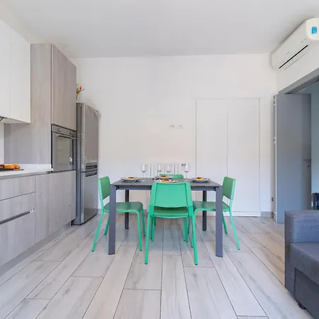 Luxury - Romano 15 - Trilo Апартаменты *